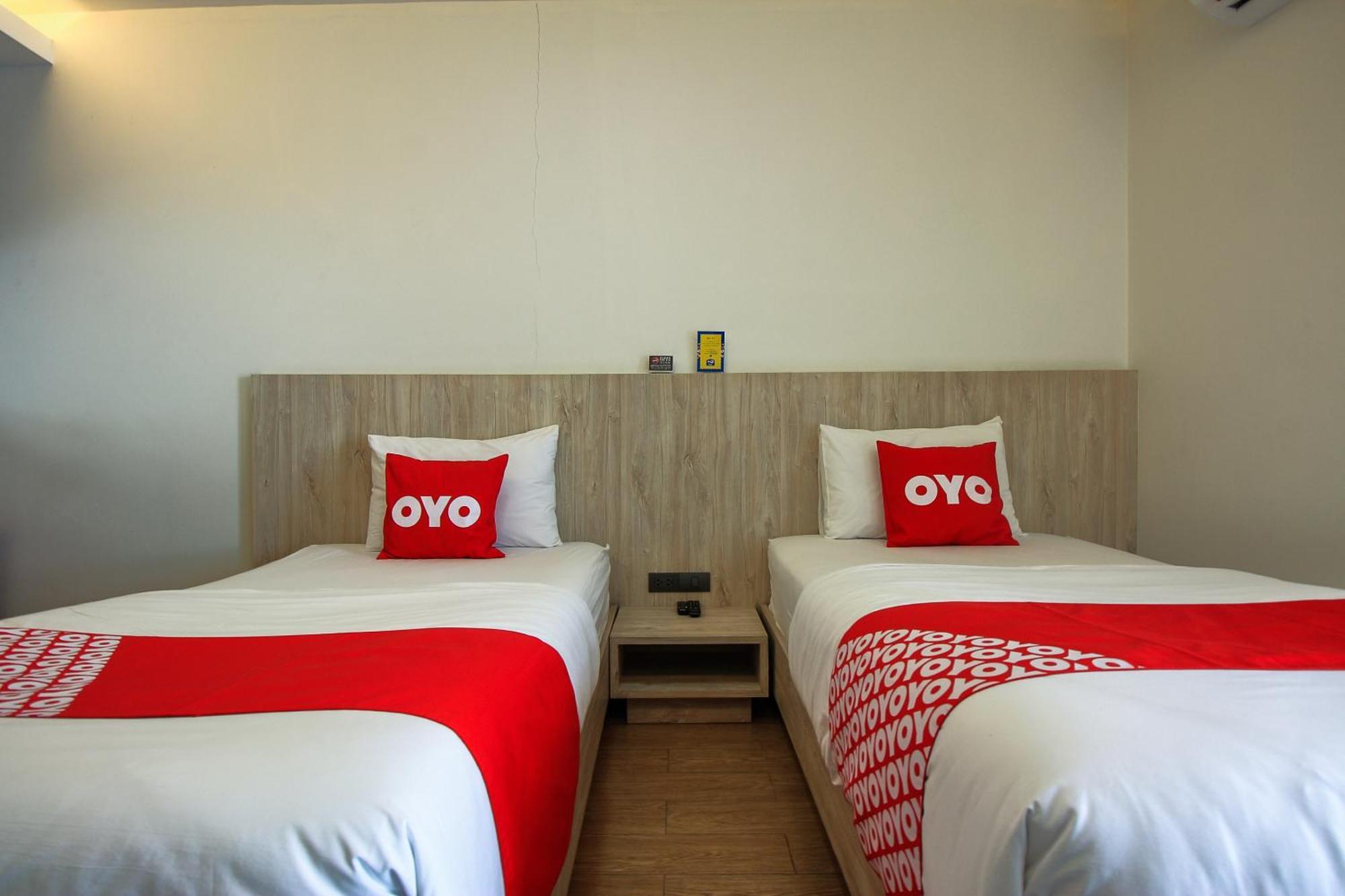 Super Oyo 426 All Day Hostel At Sukhmvit Bangkok Exterior photo